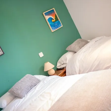 El Pico De Santillana *