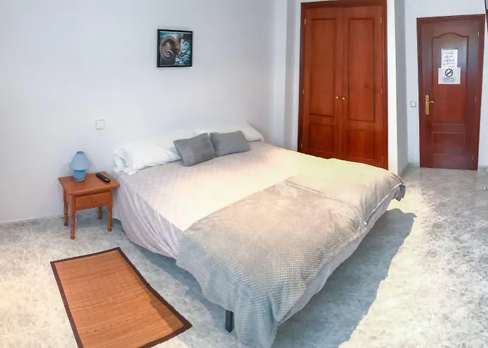 El Pico De Santillana 호스텔 *