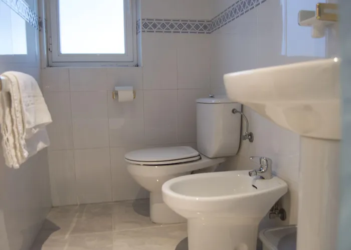 호스텔 El Pico De Santillana *