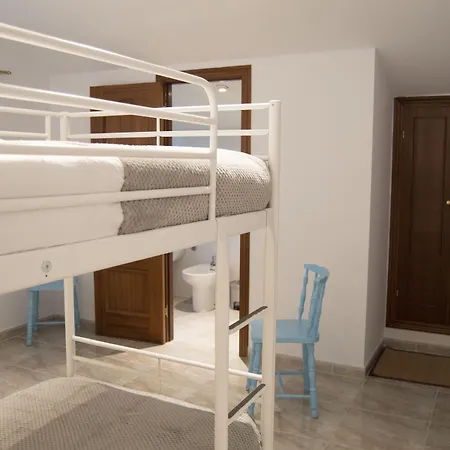 El Pico De Santillana Hostel