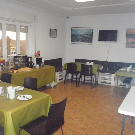 El Pico De Santillana *